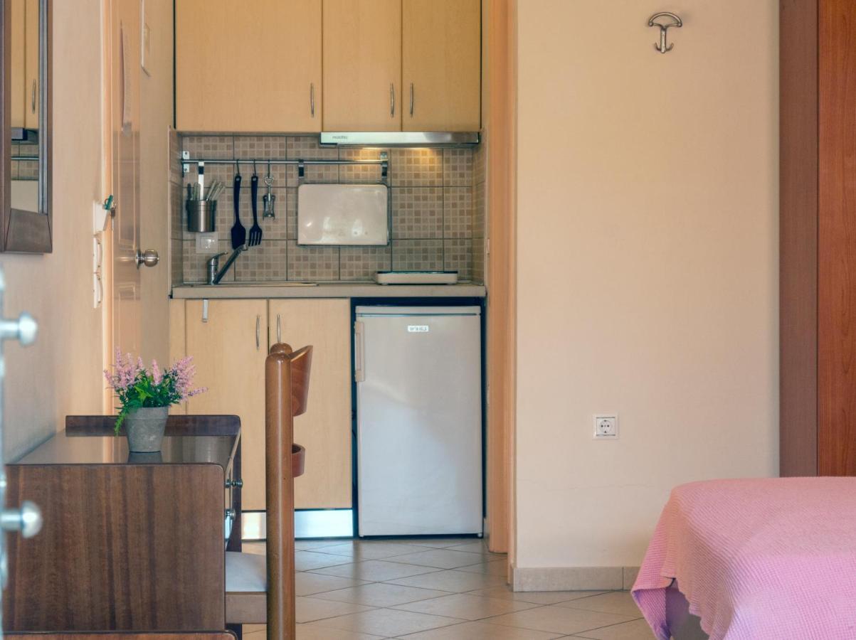 Hotel Loukas Vrachos パラリア・ブラフ エクステリア 写真