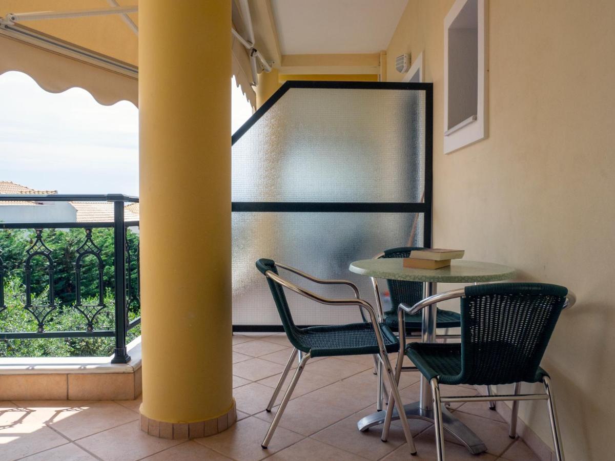 Hotel Loukas Vrachos パラリア・ブラフ エクステリア 写真