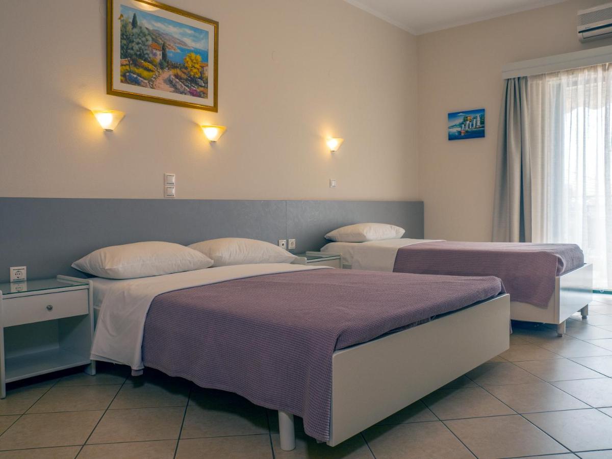 Hotel Loukas Vrachos パラリア・ブラフ エクステリア 写真